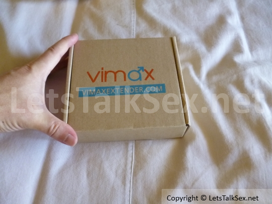 Carton case of the Vimax extender